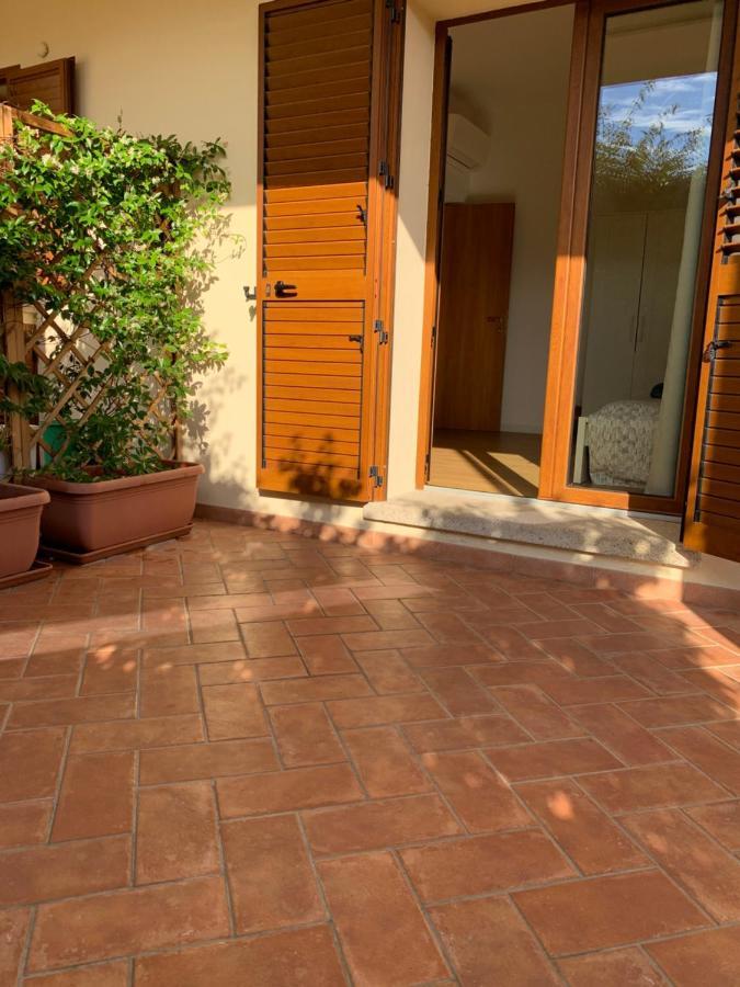Casa Frencis Ξενοδοχείο Όλμπια Εξωτερικό φωτογραφία